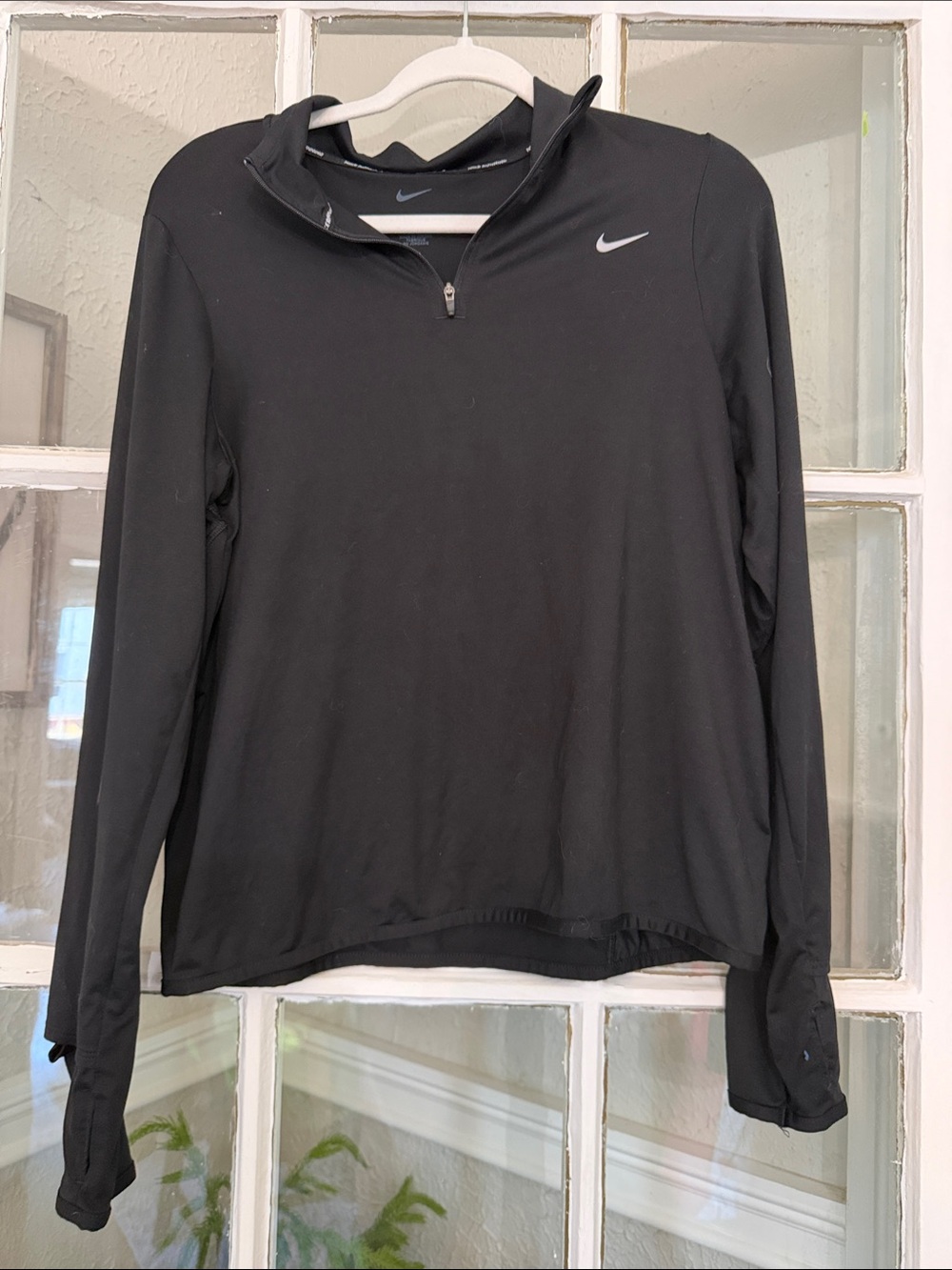 Nike Women's Black Long-Sleeve Quarter Zip Pullover